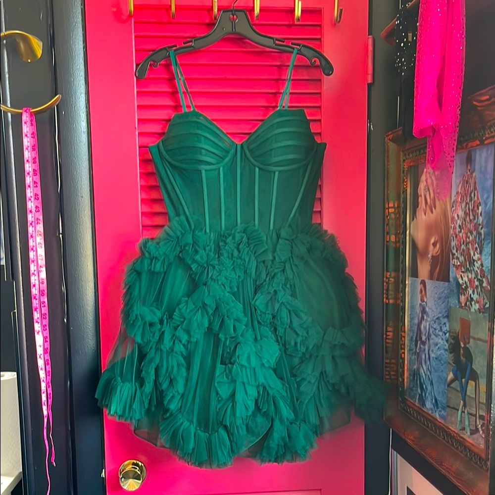 NWT NOX PROM EMERALD Elegant Green Strapless Dress - Picture 3 of 17